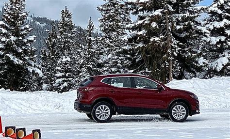 2020 Nissan Rogue Sport SV AWD Review: A Good Car To Weather Any Winter Storm - The Fast Lane Car