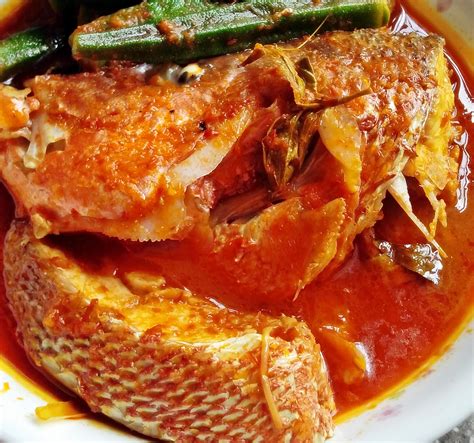 CORETAN DARI DAPUR: Asam Pedas Ikan Merah