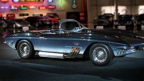 Learn About The 1961 Chevy Corvette Mako Shark Concept