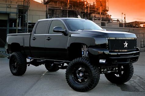 Lifted Chevy Trucks Wallpaper - WallpaperSafari