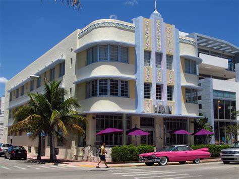 Find 100 Years of History in Miami’s Art Deco District