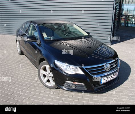 Volkswagen Passat CC 2.0 TDI - 2008 - black metallic - five doors (5D ...