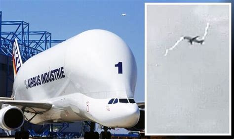 Moment lightning strikes Airbus Beluga seconds after take-off captured ...