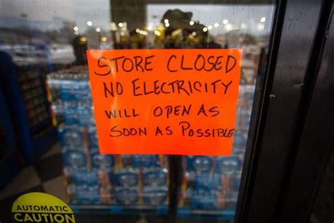 Texas Power Outage Offers a Lesson in Climate Change Resilience - Bloomberg