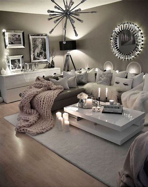 Cozy Neutral Living Room Ideas - Earthy Gray Living Rooms To Copy | Living room decor gray ...