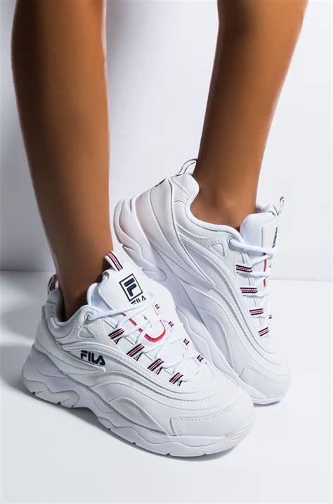 Side View Fila Womens Ray Chunky Sneakers In White in White | White sneakers women, Chunky ...