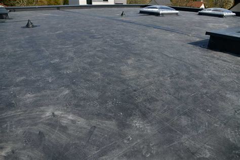 Flat Roof Materials—Which Perform Best? | American WeatherStar