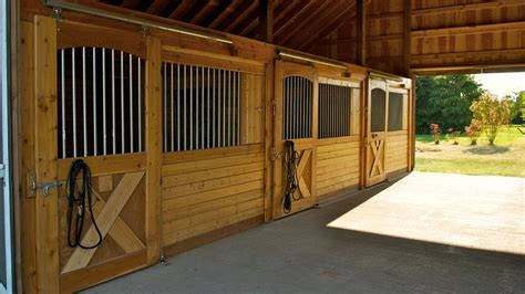 Best Horse Barn Designs And Tips For Small Farms