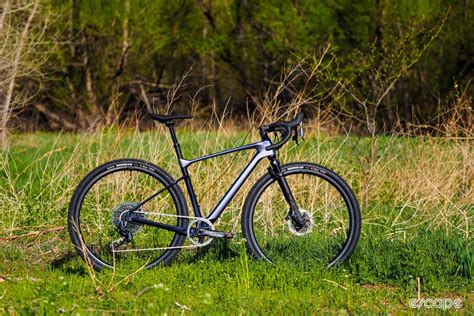 Giant Revolt X Advanced Pro 0 gravel bike review - Escape Collective