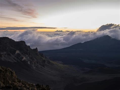 5 Tips for an Amazing Haleakala Sunrise Excursion | Vacasa