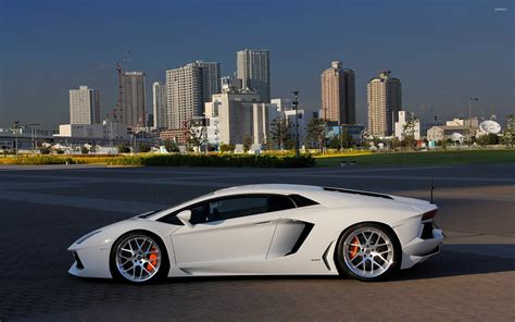 White Lamborghini Aventador side view wallpaper - Car wallpapers - #52302