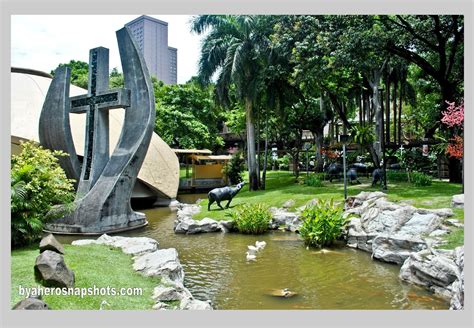 Byahero: Greenbelt Chapel in Makati City