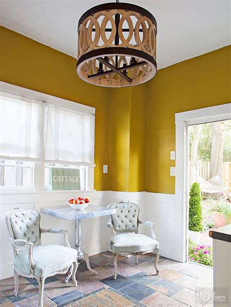 Mustard Yellow Walls: A Unique and Cozy Home Decor Choice