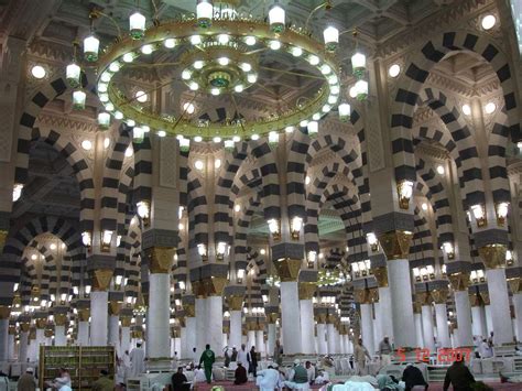 The Way To Islam: AL Masjid Nabawi (Prophet Mosque)