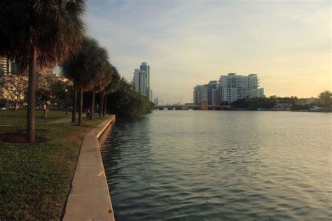 View of the river at miami florida Photos in .jpg format free and easy ...