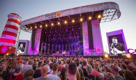 Concert at Sea in top-10 festivals | Foto | AD.nl