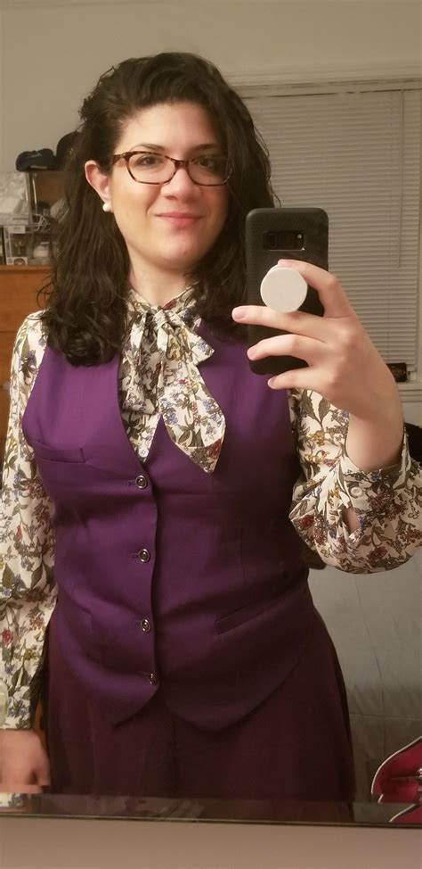 Good Janet costume : r/TheGoodPlace