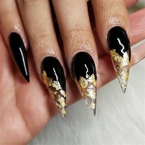 Famous Gold And Black Nail Styles 2022 - inya-head