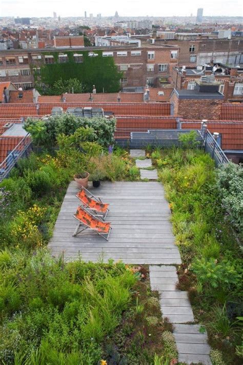 Urban Retreats: 10 Dreamy Rooftop Gardens | Apartment Therapy