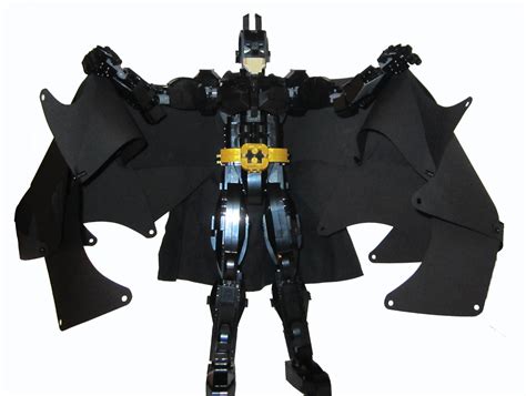 LEGO IDEAS - Batman: The Dark Knight Action Figure