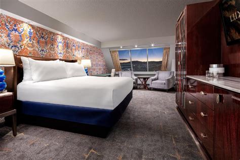 Pyramid Premier King Room at Luxor Hotel and Casino | Las Vegas Suites