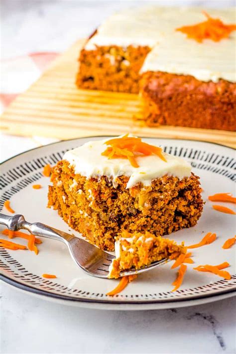 Vegan Carrot Cake with Cream Cheese Frosting | The Picky Eater