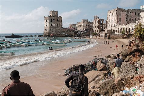 In Pictures: At Mogadishu’s Lido Beach, a growing community hub - CSMonitor.com