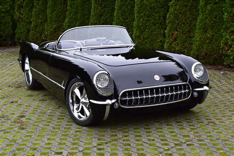 1954 CHEVROLET CORVETTE CUSTOM CONVERTIBLE