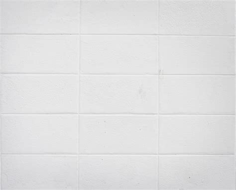 Simple Everyday Grout Cleaning Tips | Professional Surface Restoration