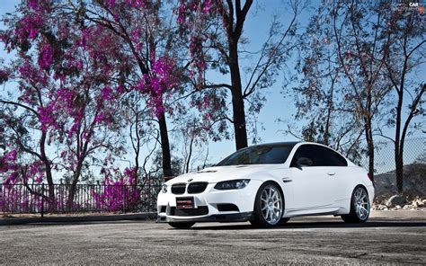 White, BMW M3 Coupe - Cars Wallpapers: 1920x1200