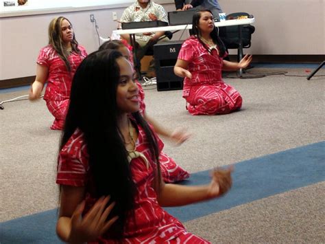 ¶ snow & mist: Tongan dance party at the top of the world!