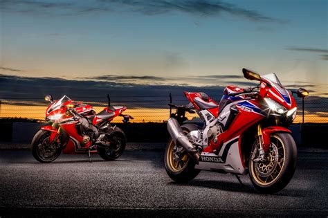 Honda CBR1000RR & Honda CBR1000RR Fireblade SP launched in India