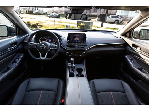 2021 Nissan Altima: 143 Interior Photos | U.S. News