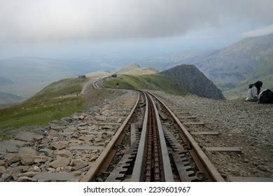 766 Snowdonia Mountains Railway Images, Stock Photos & Vectors | Shutterstock