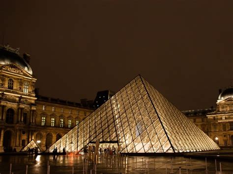 Louvre Museum At Night