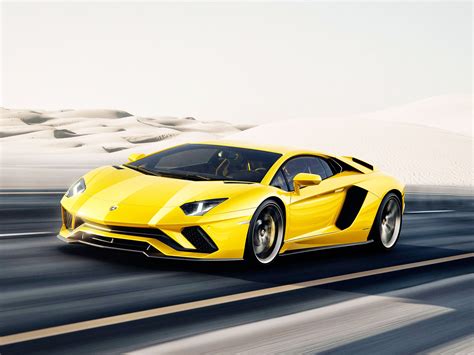 Lamborghini's Aventador S Is a More Driveable Supercar | WIRED