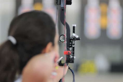 Compound Bow Peep Sight Sizes at markmbardeno blog