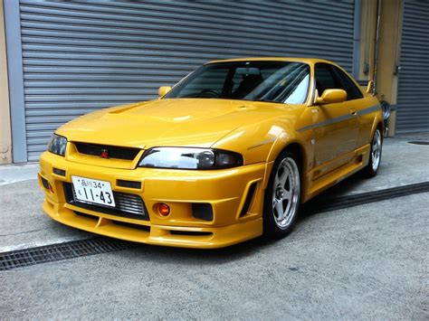 Nissan skyline gtr r33 nismo 400r