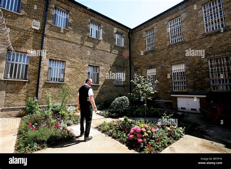 Hm prison officer hi-res stock photography and images - Alamy