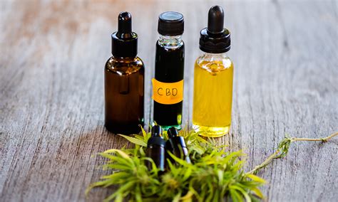 CBD Oil with THC: Does it Work Better? - Buzz Delivery