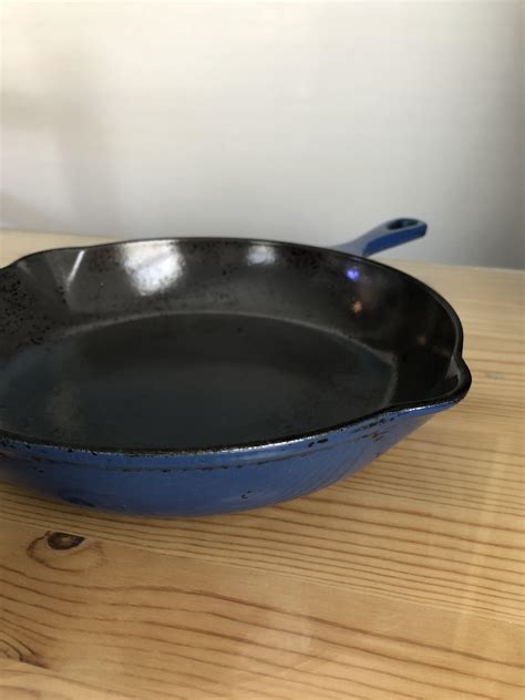 Le Creuset Enameled Cast Iron Pan : r/BuyItForLife