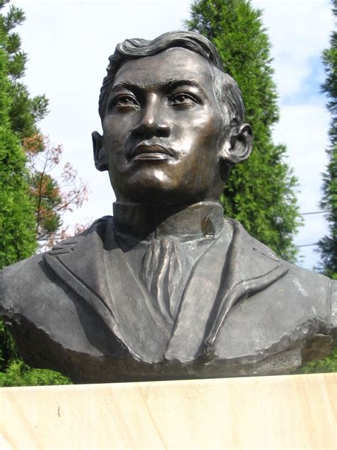 Jose Rizal Statue