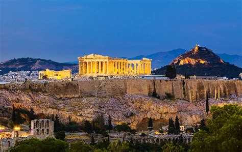 19 Top Tourist Attractions in Greece | PlanetWare