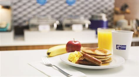 Holiday Inn Express Launches a New Breakfast Bar - Travel + Design