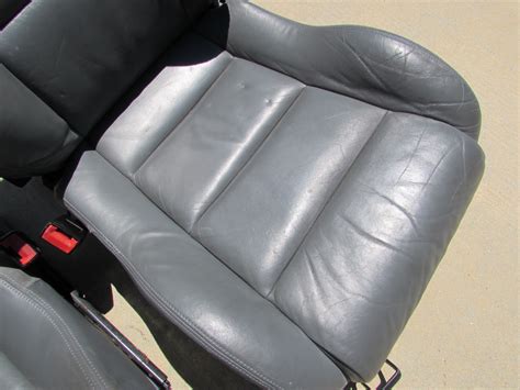 Audi TT MK1 8N Sports Front Seats w/ Napa Fine Leather and Suede Accents (Pair) - Hermes Auto Parts