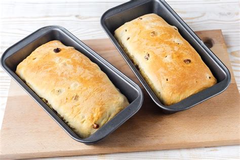 Recipe for Homemade Raisin Bread