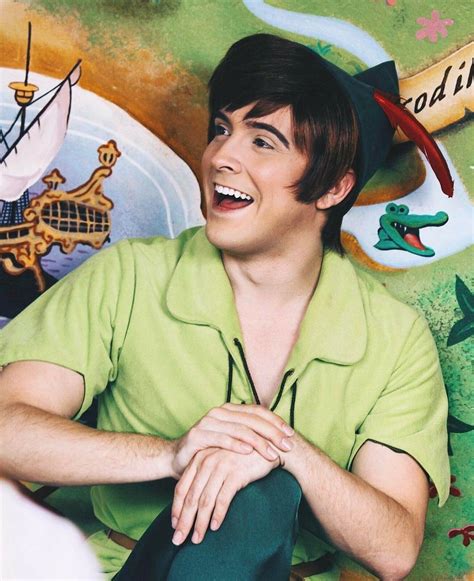 Peter Pan | Disney world characters, Disney face characters, Disney dream