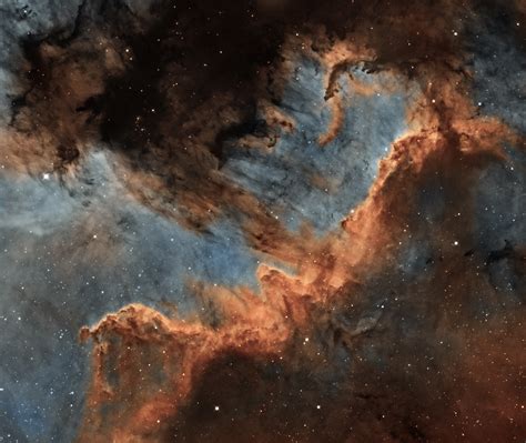 The Cygnus Wall complex - Sara Wager Astrophotography