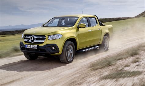 2018 Mercedes-Benz X-Class revealed - Photos (1 of 57)