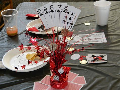 Casino theme party could use the 5x7 cards for this | Vegas theme party, Casino party ...